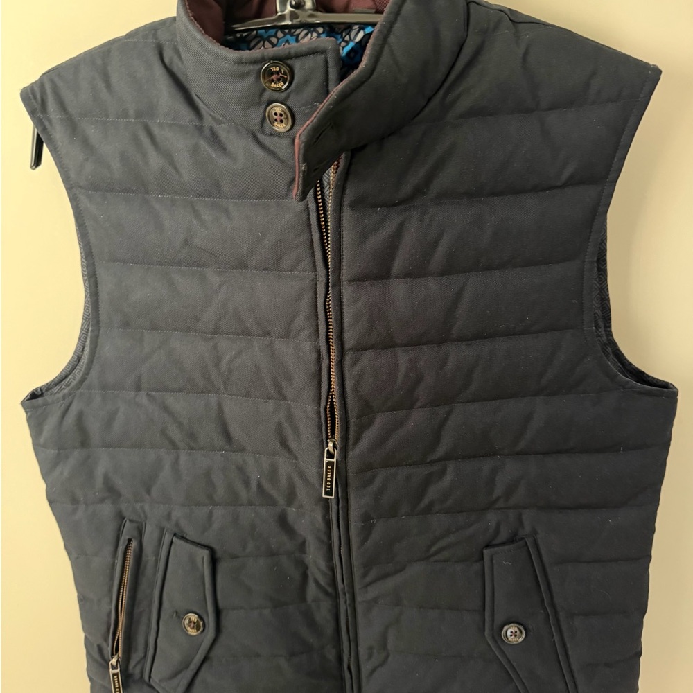 Ted Baker Dylan Navy Blue Quilted Vest - Pattern Lining Like New Size 3 Medium